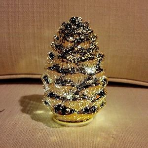 Glass silver pine cone